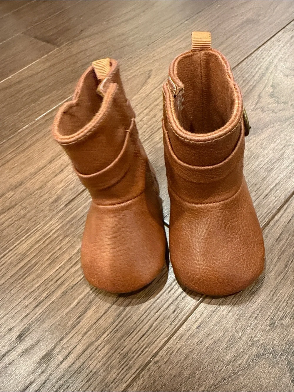 Old Navy 0-3 Months Baby Velcro Boots - C39-135
